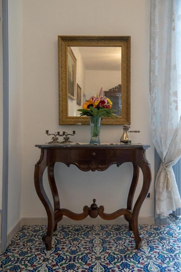 D'Angleterre Guest House Salerno Exterior photo